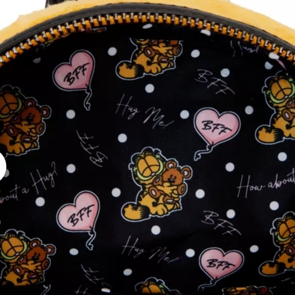 Brand New! Loungefly Nickelodeon Garfield Mini Backpack - Picture 5 of 5